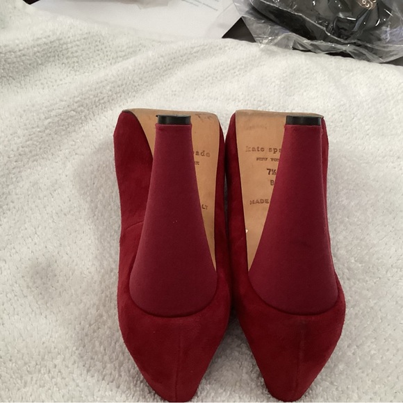 Kate Spade NY Georgia Ruby Red Suede Peep Toe Heels Size 7.5 B - Picture 8 of 10